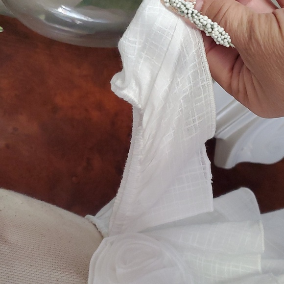 Ruffled strapless top - Picture 8 of 9